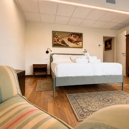 Appartement Petrarca's House A104 By Larihome *