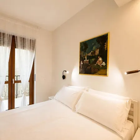 Appartement Petrarca's House A104 By Larihome
